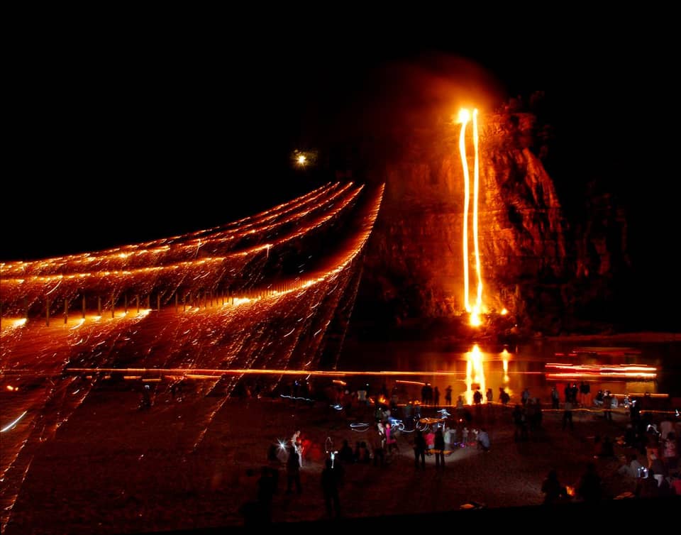 Seonyujulbulnori – Hahoe Night Fire Performance 2
