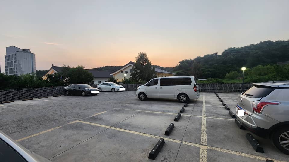 Estacionamiento de H Avenue